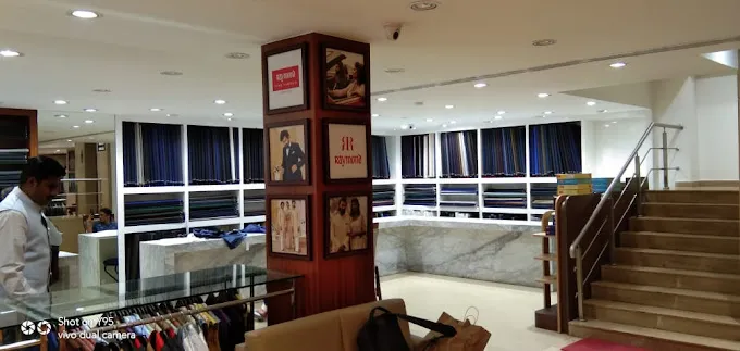 The Raymond shop
